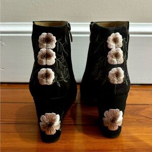 Franco Sarto women’s black suede booties with embroidered floral design